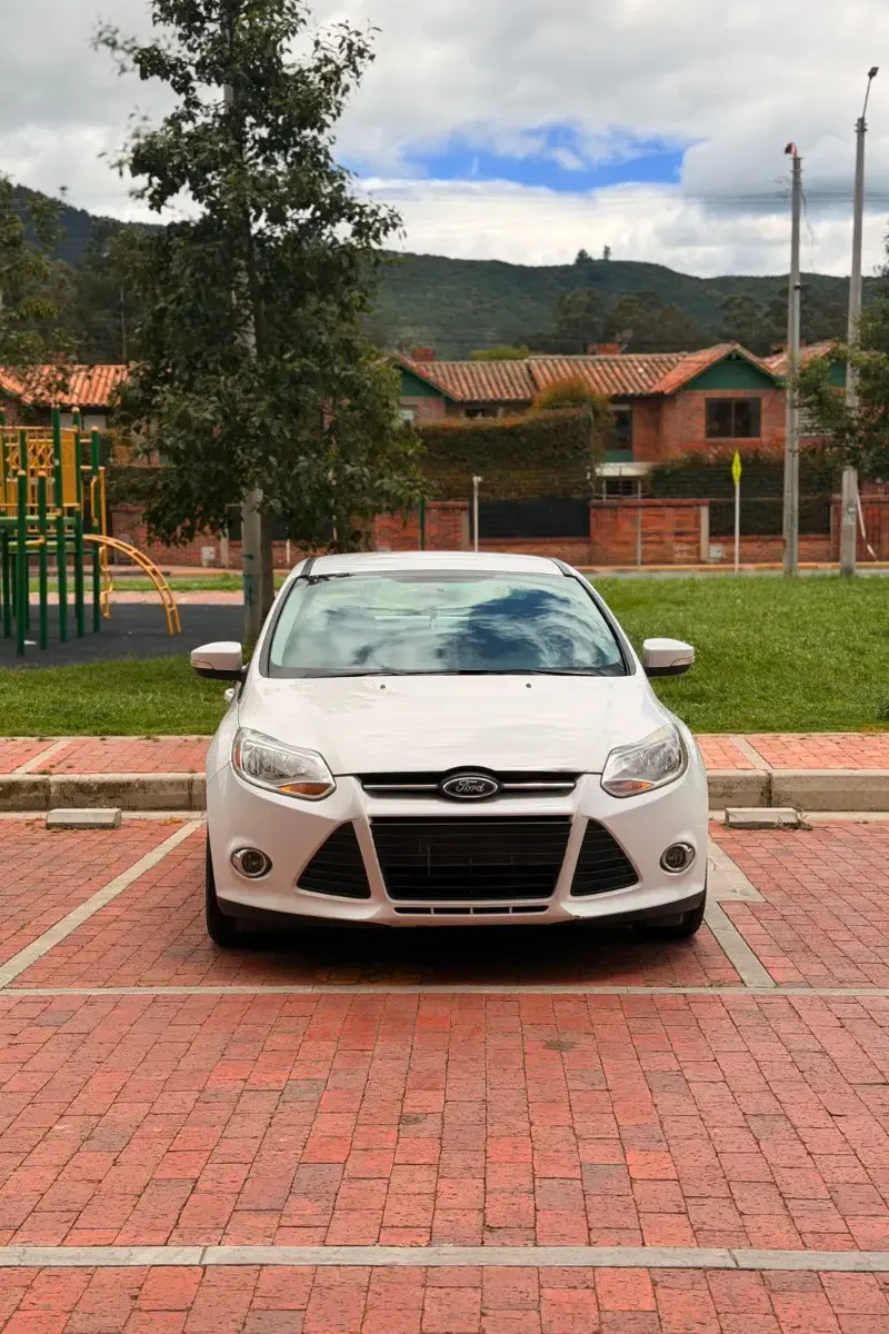 2013 Ford FOCUS SE Usado |Chía — imagen 4