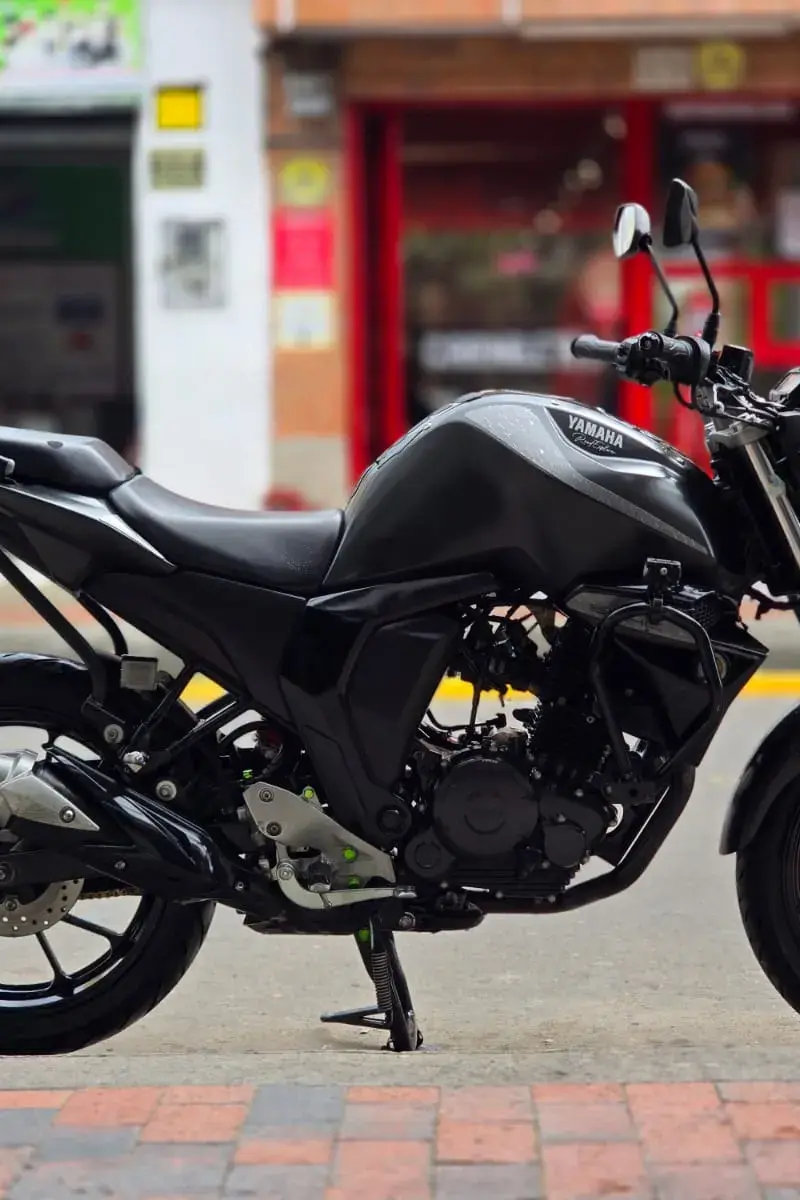 2023 Yamaha FZN 150D FZ - S Usada | Chia — imagen 2