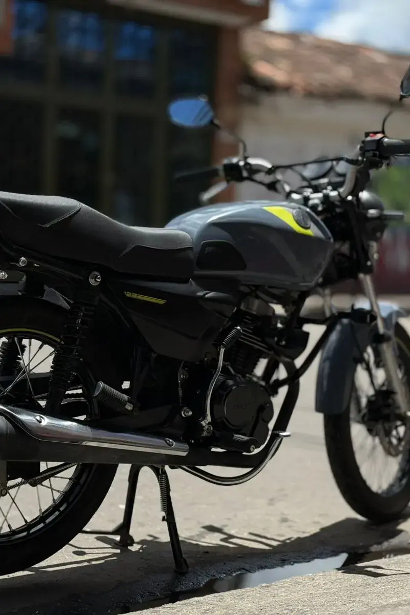 2026 AKT AK 125 NKDR Usada | Chia — imagen 3