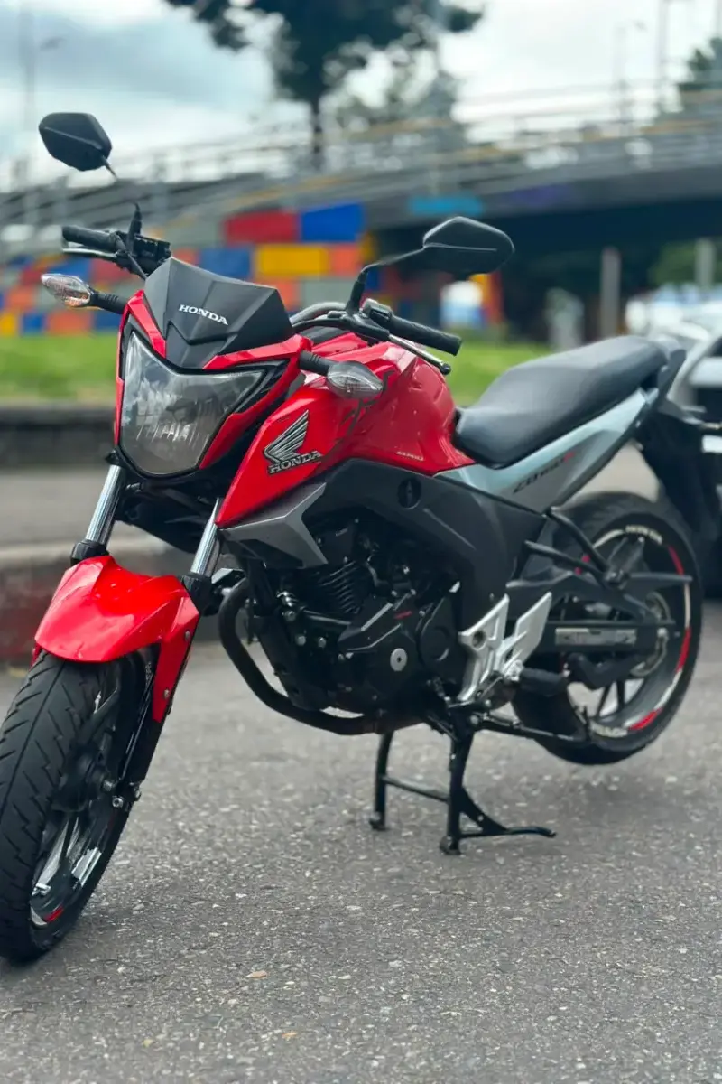 2019 Honda CB 160F DLX Usada | Bogotá — imagen 1