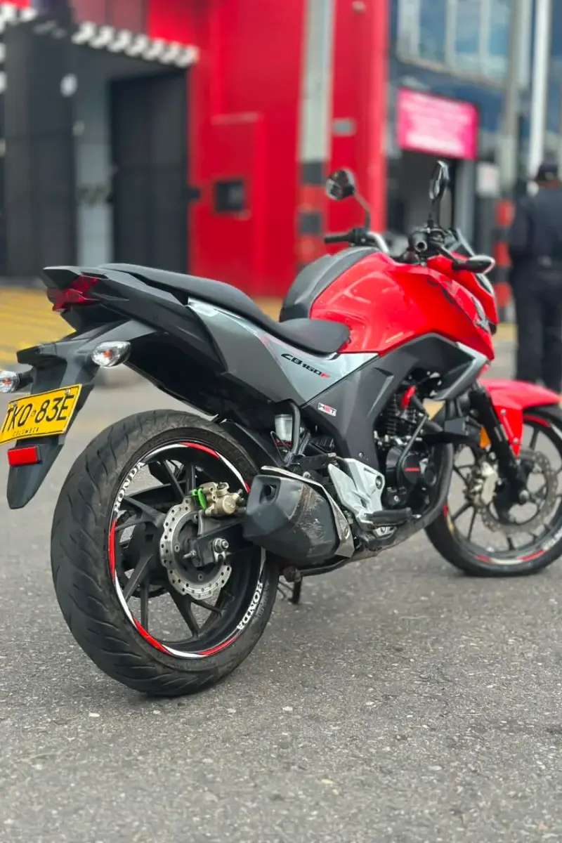 2019 Honda CB 160F DLX Usada | Bogotá — imagen 4