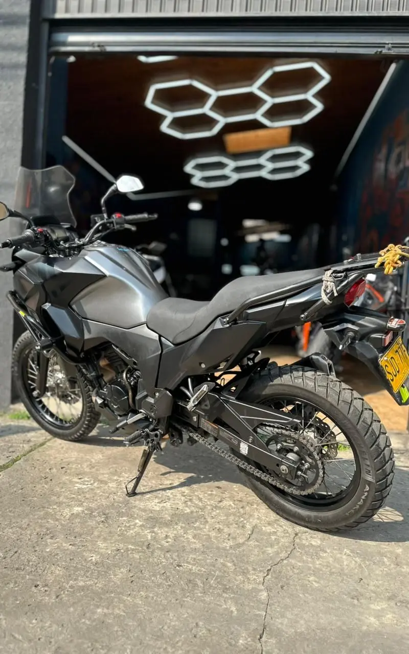 2020 KAWASAKI LE 300 C (VERSYS 300) Usada |  Bogotá — imagen 2