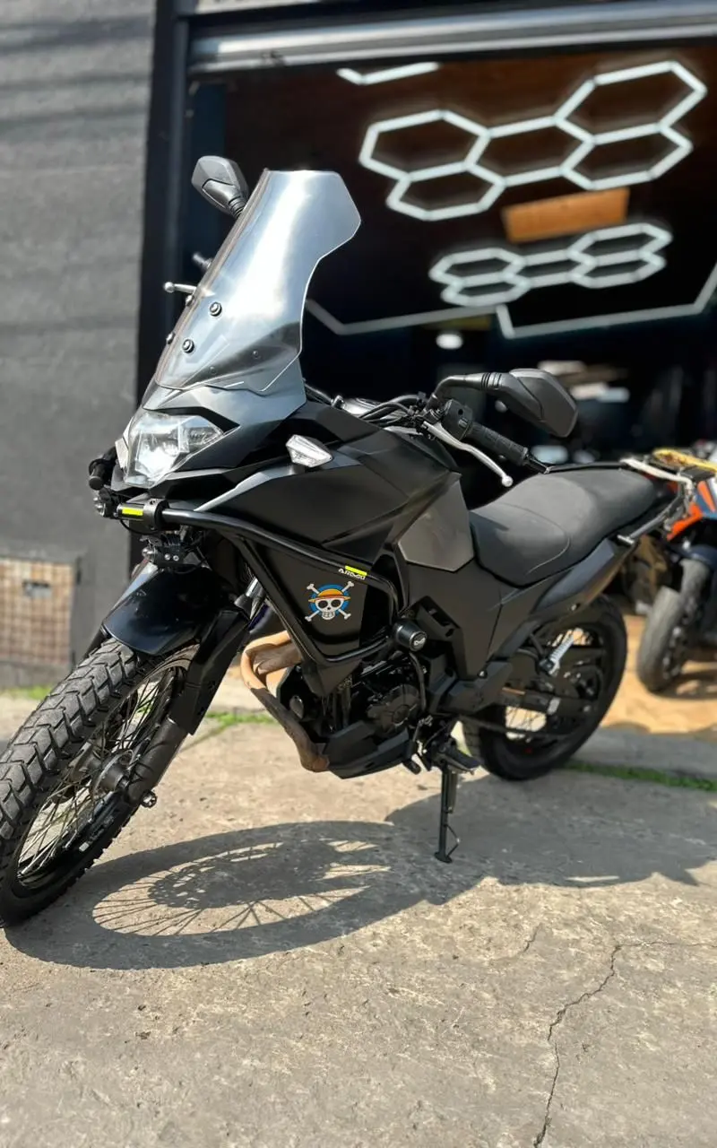 2020 KAWASAKI LE 300 C (VERSYS 300) Usada |  Bogotá — imagen 1