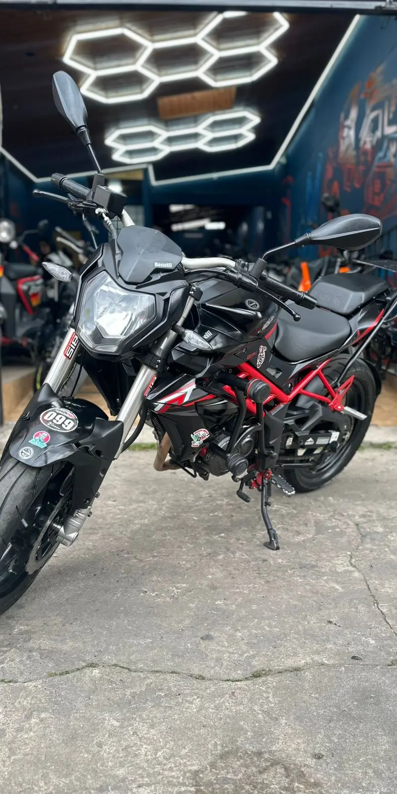 Benelli TNT 2022