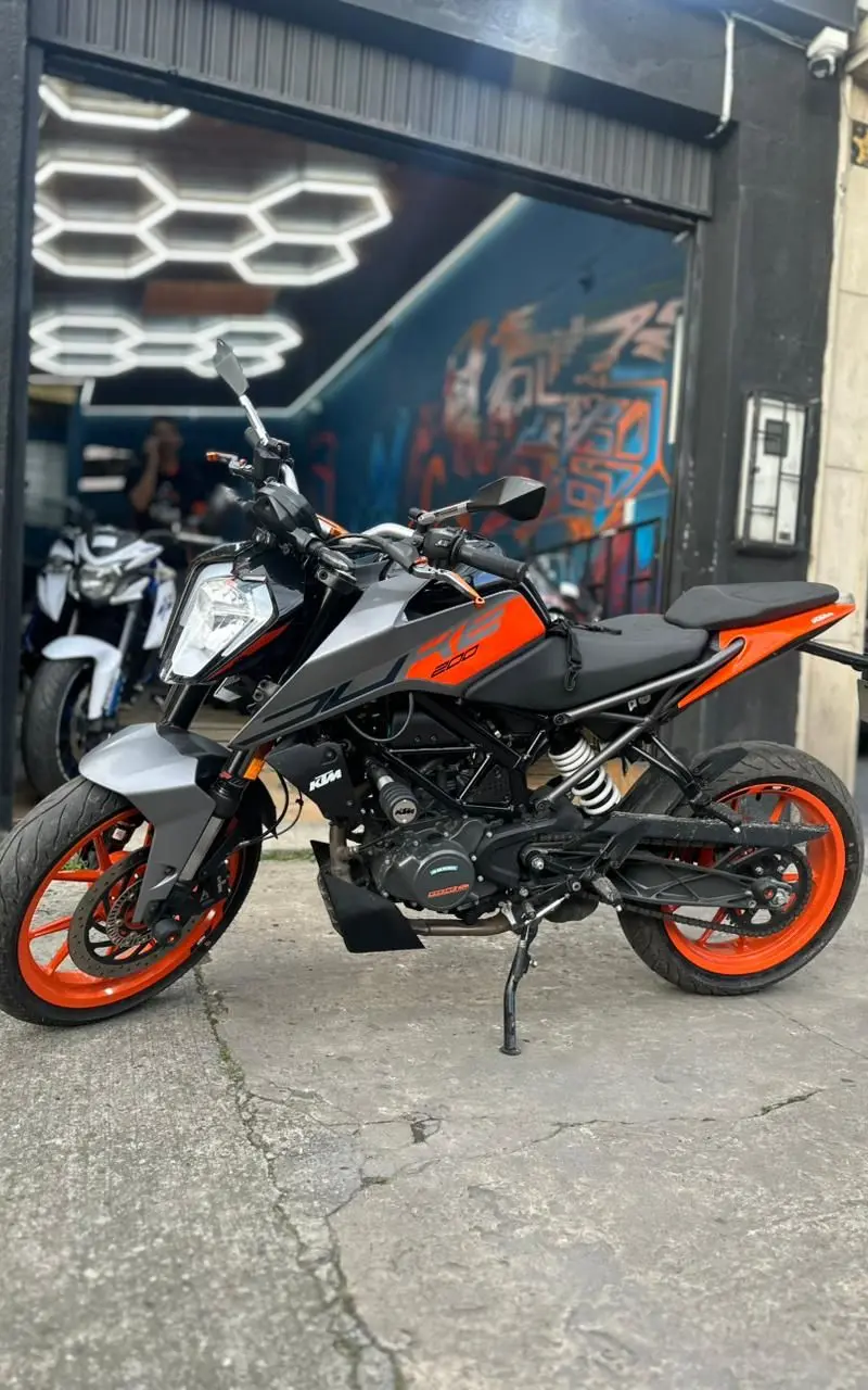 2026 KTM 200 DUKE NG Usada | Bogotá — imagen 1