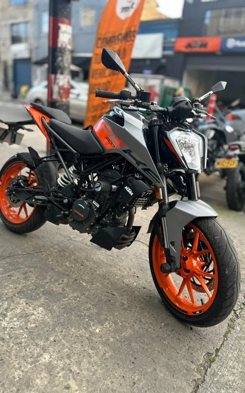 2026 KTM 200 DUKE NG Usada | Bogotá — imagen 3