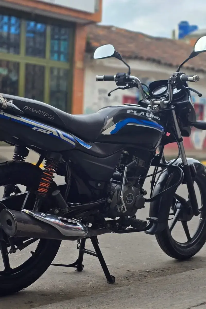 BAJAJ Platino 110 2017