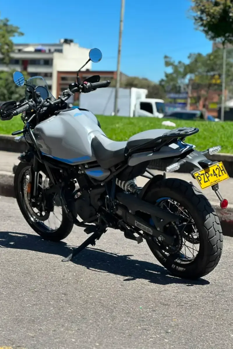 2026 Royal Enfield Himalayan 450 Usada | Bogotá — imagen 2