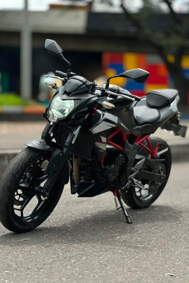 2015 Kawasaki Z250 Usada | Bogotá — imagen 1