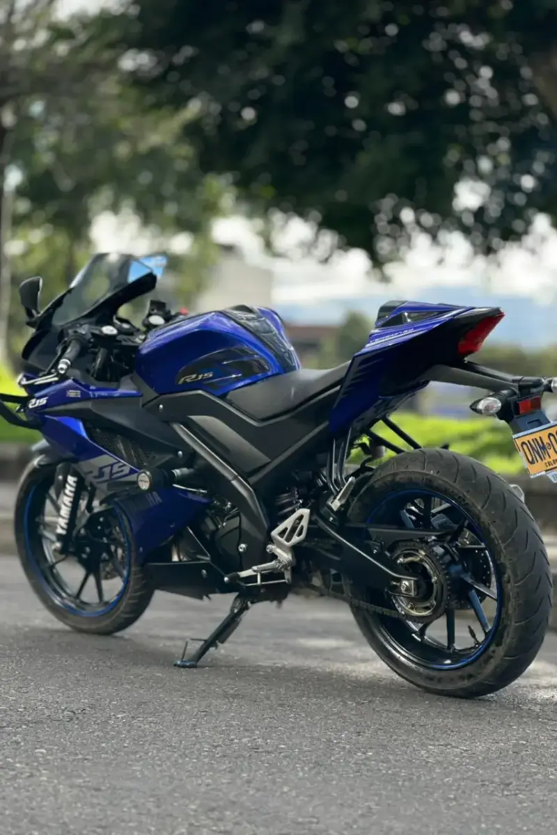 2023 Yamaha R15 Usada | Bogotá — imagen 2