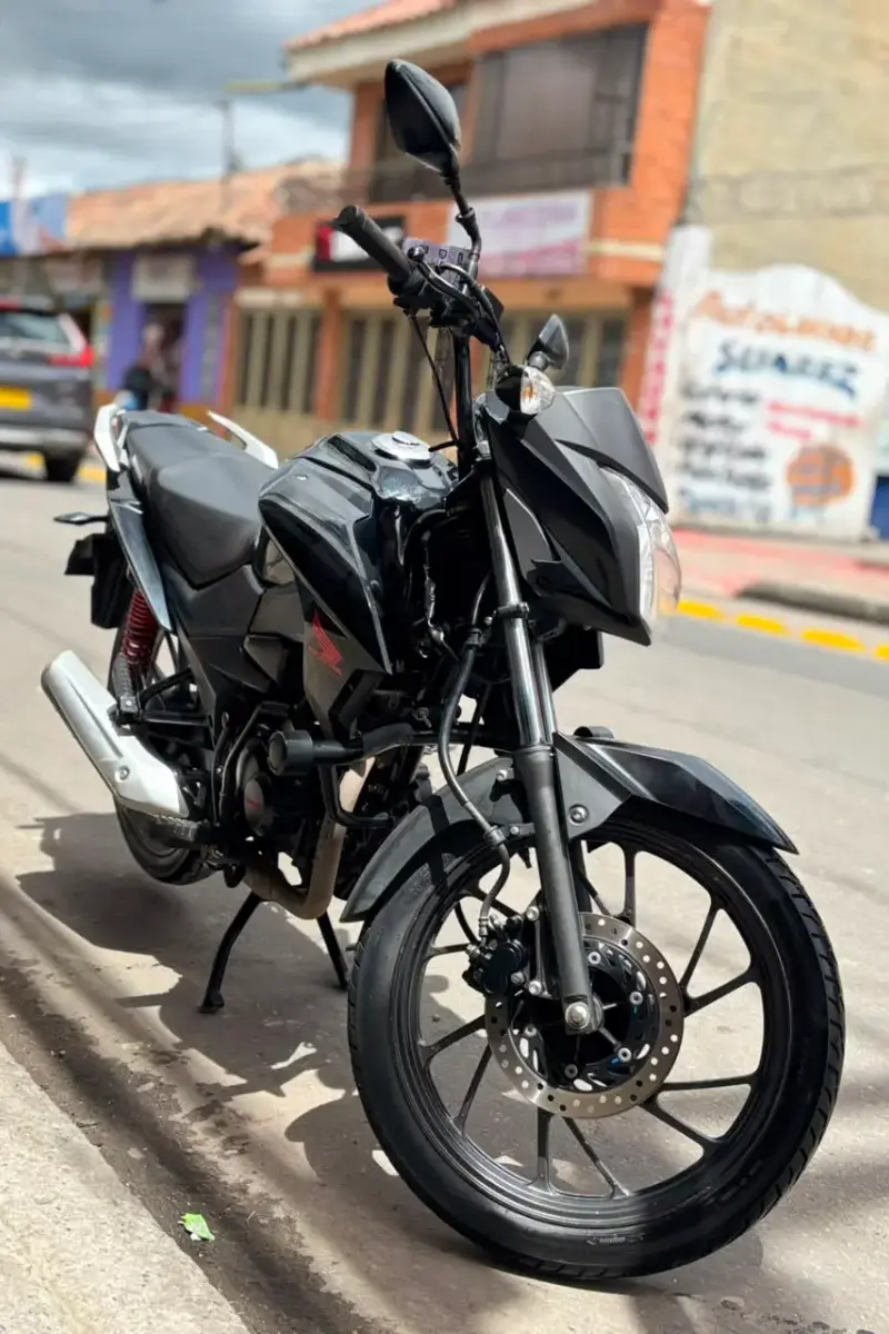 2022 Honda CB125F Usada |Chia — imagen 6