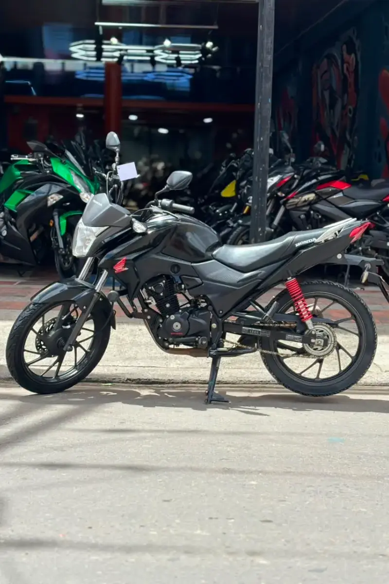 2022 Honda CB125F Usada |Chia — imagen 5