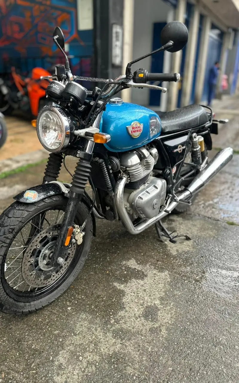 Royal Enfield Interceptor 2022
