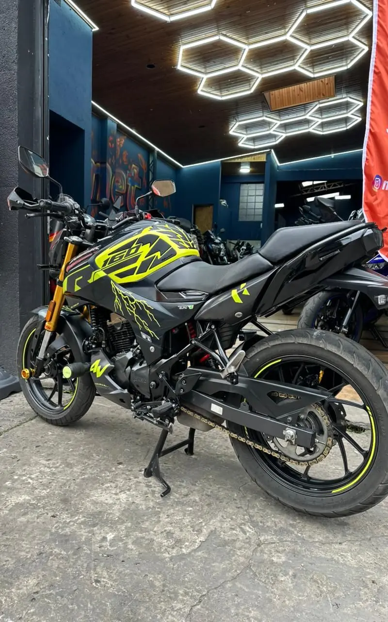 Hero Hunk 160 4v 2025