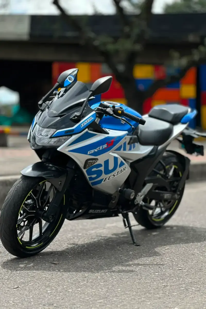 2024 Suzuki Gixxer SF250 Usada | Bogotá — imagen 1
