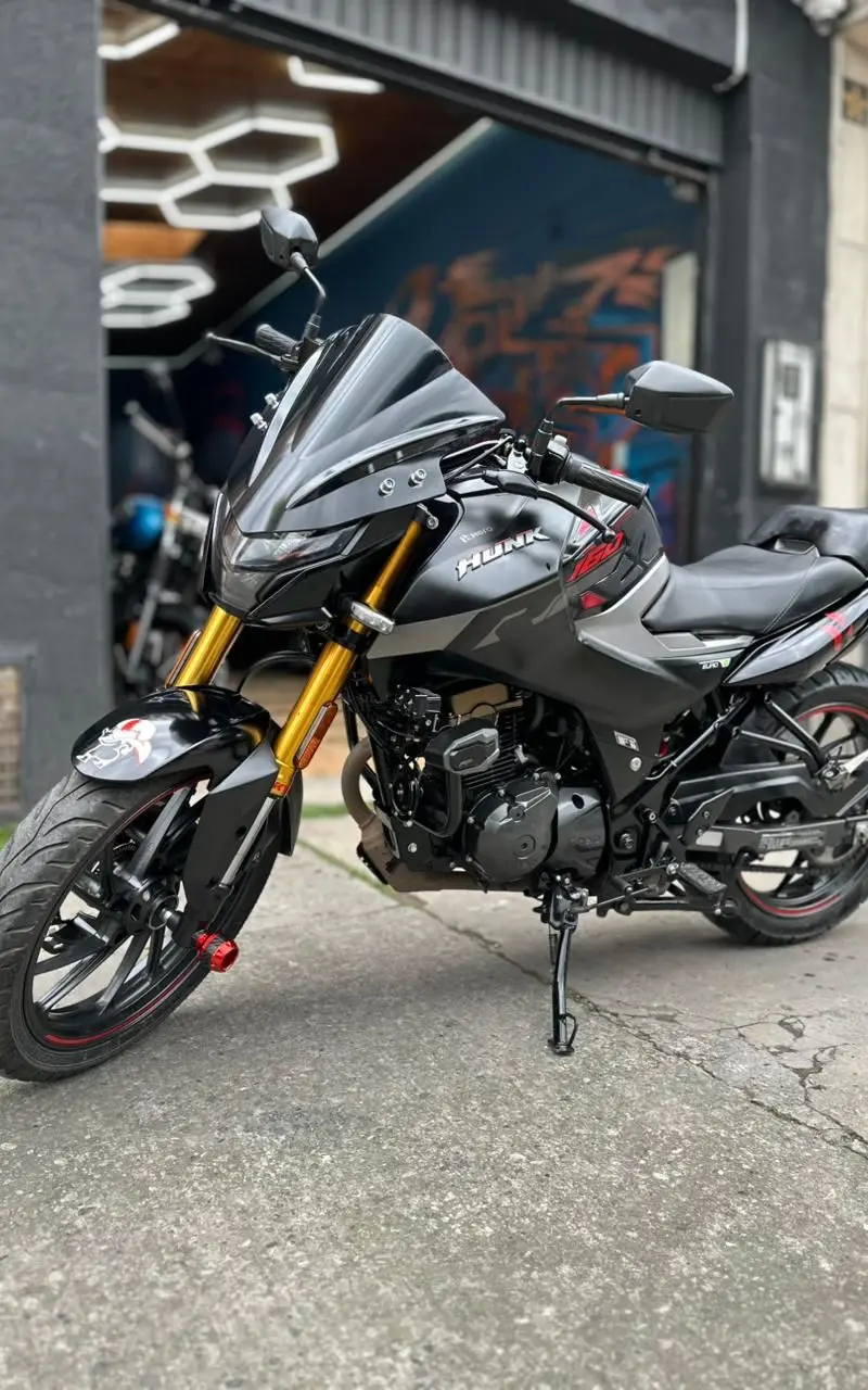 Hero Hunk 160 4v 2026