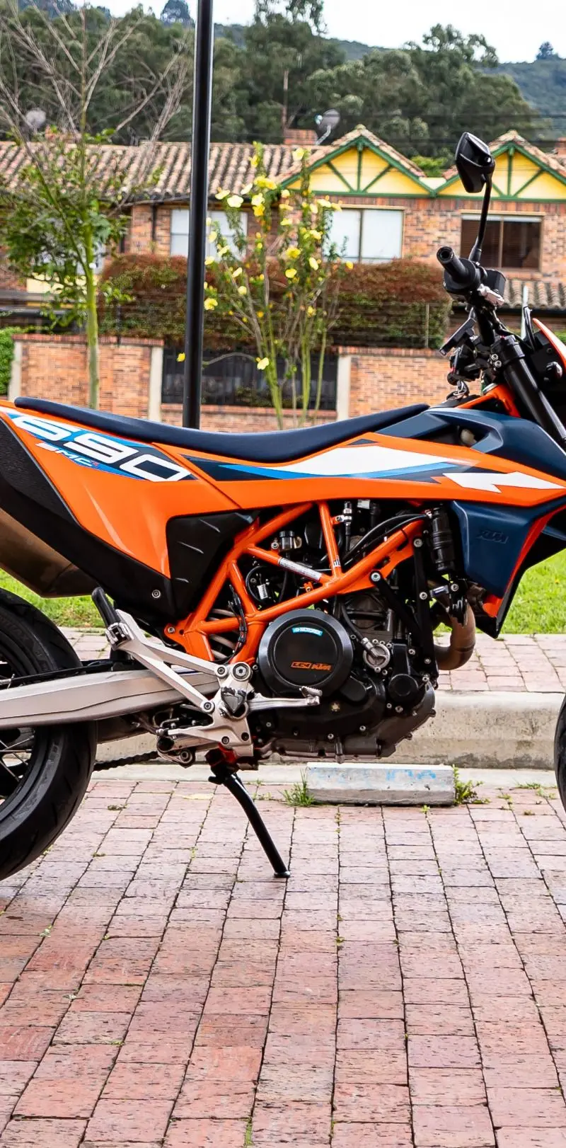 KTM 690 SMR 2023