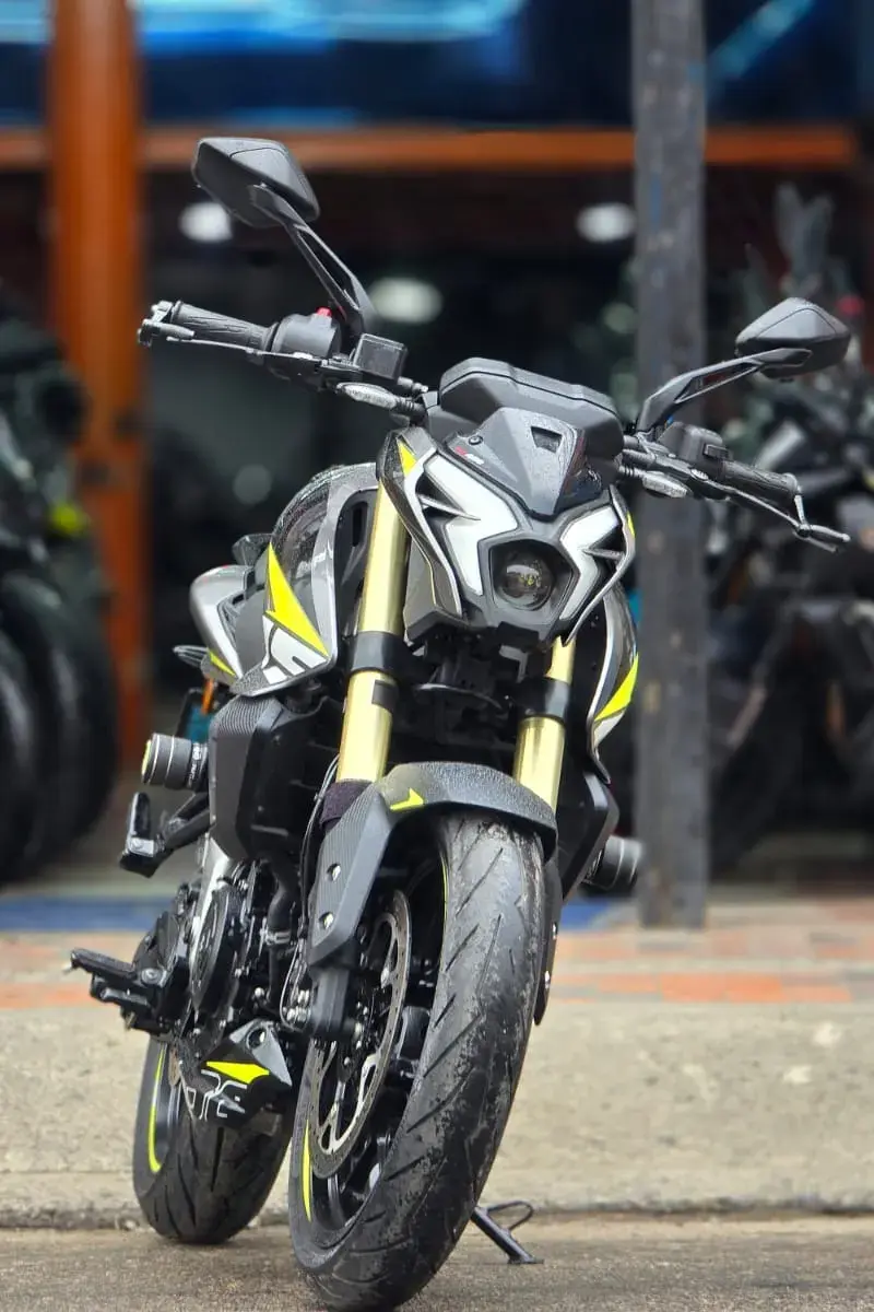 BAJAJ Pulsar NS 400 2026