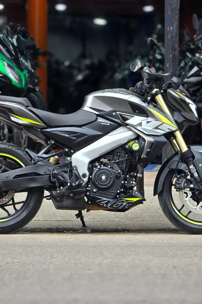 BAJAJ Pulsar NS 400 2026