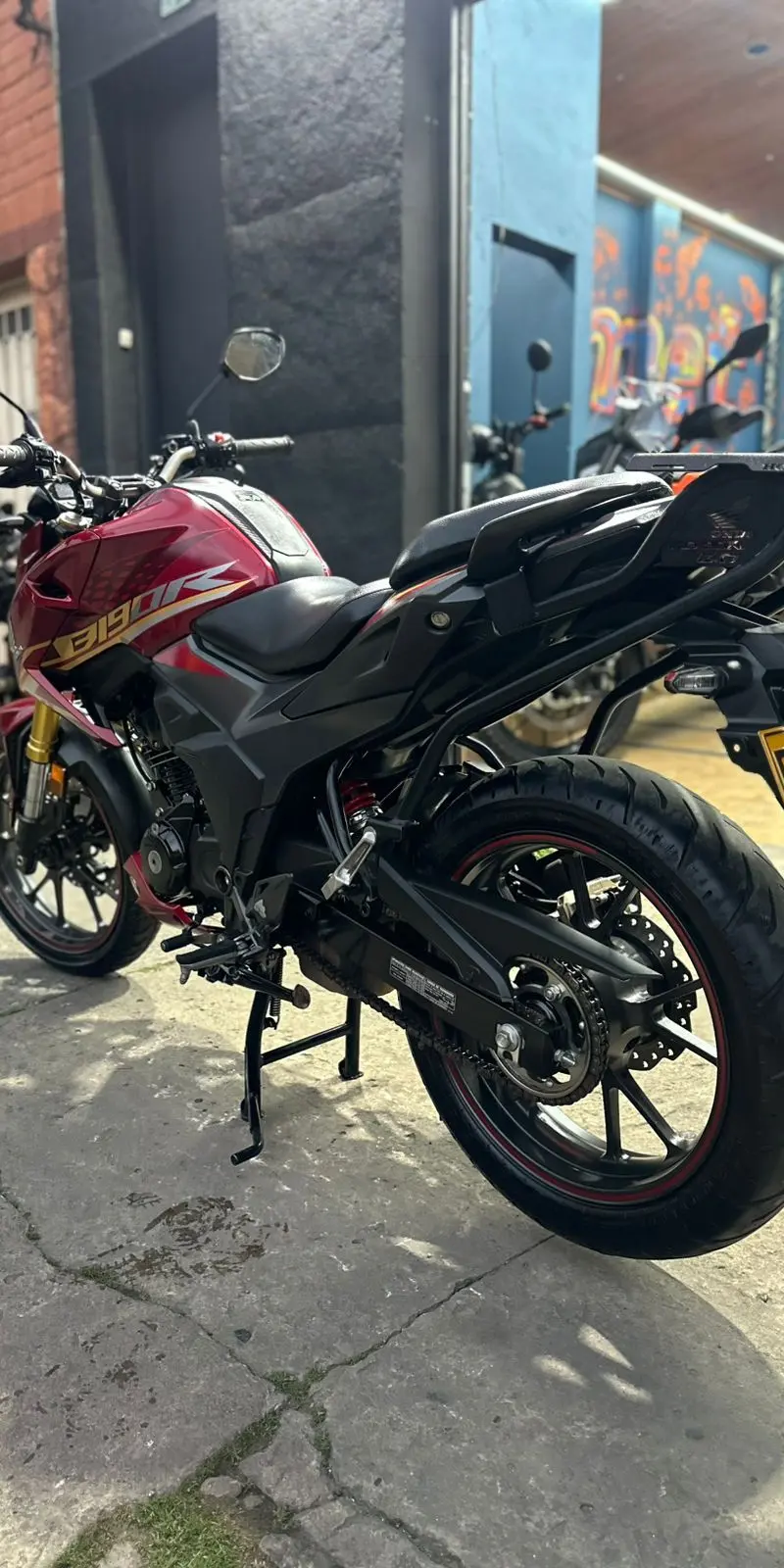 Honda CB 2025