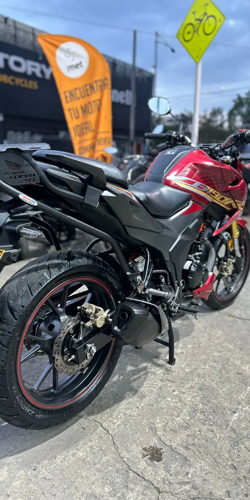 Honda CB 2025