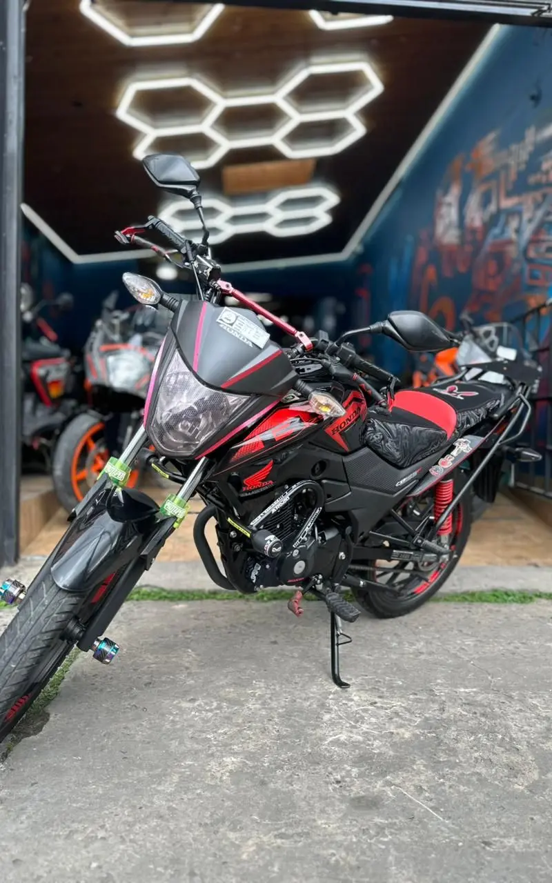 Honda CB125F 2025