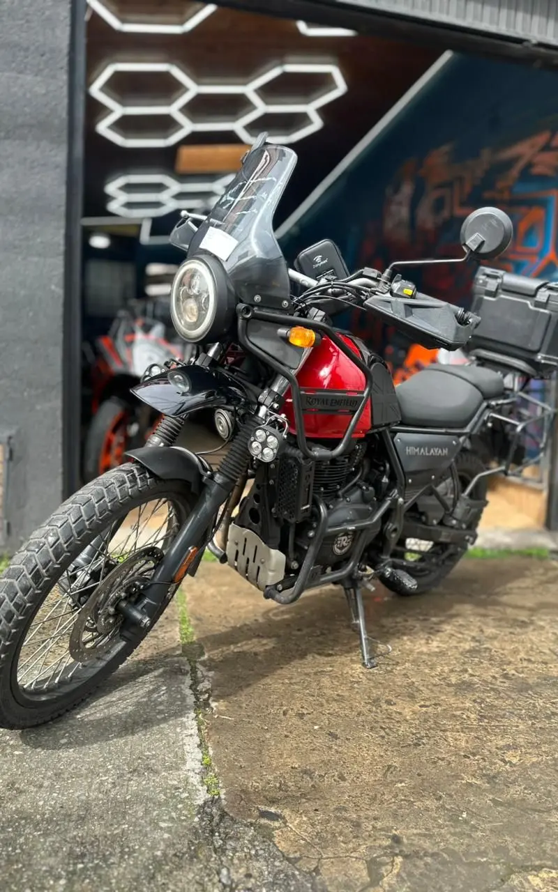 Royal Enfield Himalayan 2024