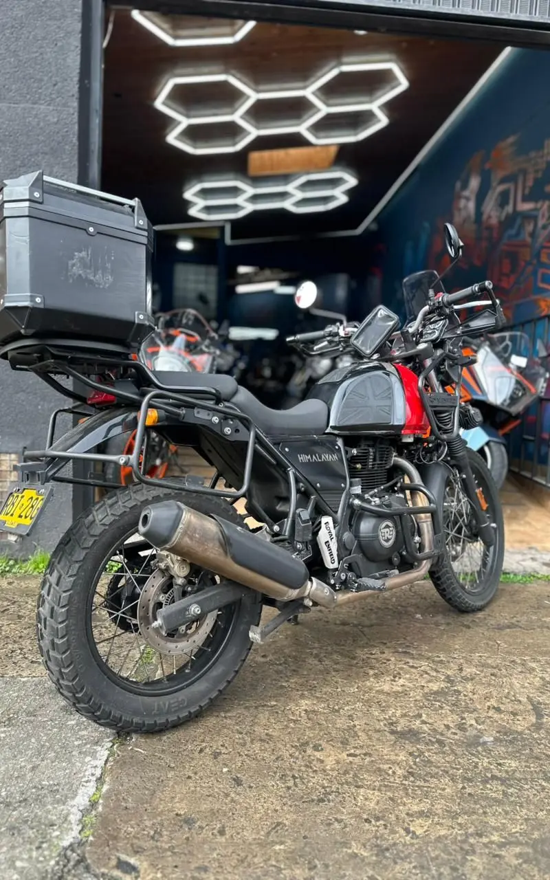 Royal Enfield Himalayan 2024