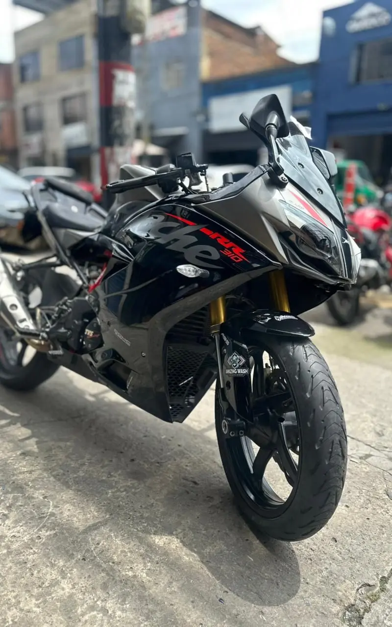 TVS Apache RR310 2022