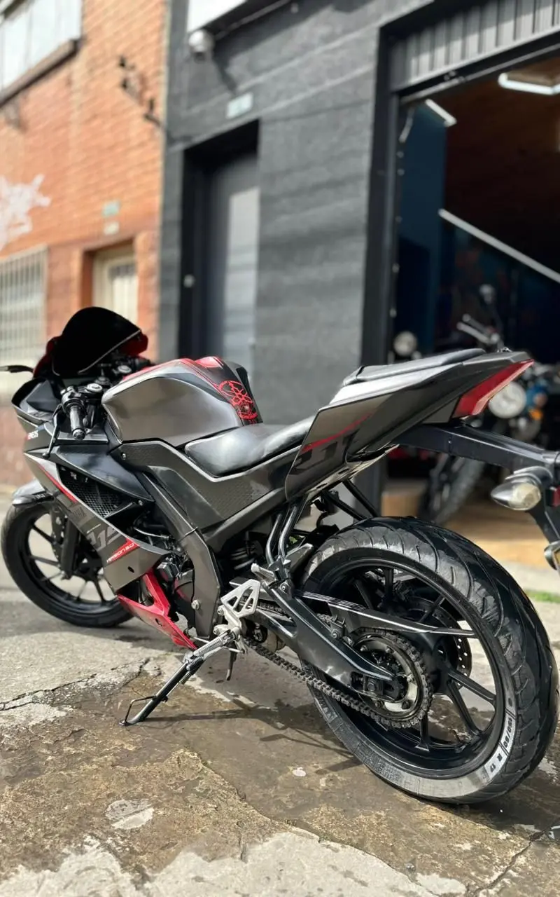 2020 Yamaha R15 V3 Usada |  Bogotá — imagen 2