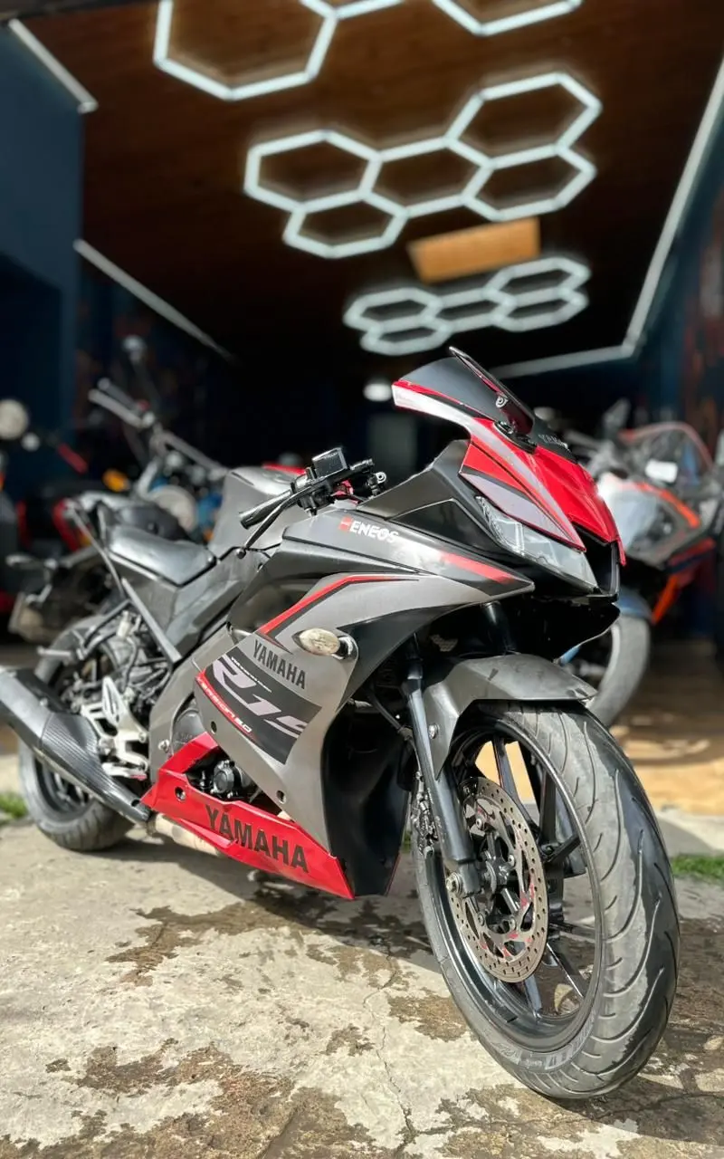 2020 Yamaha R15 V3 Usada |  Bogotá — imagen 3