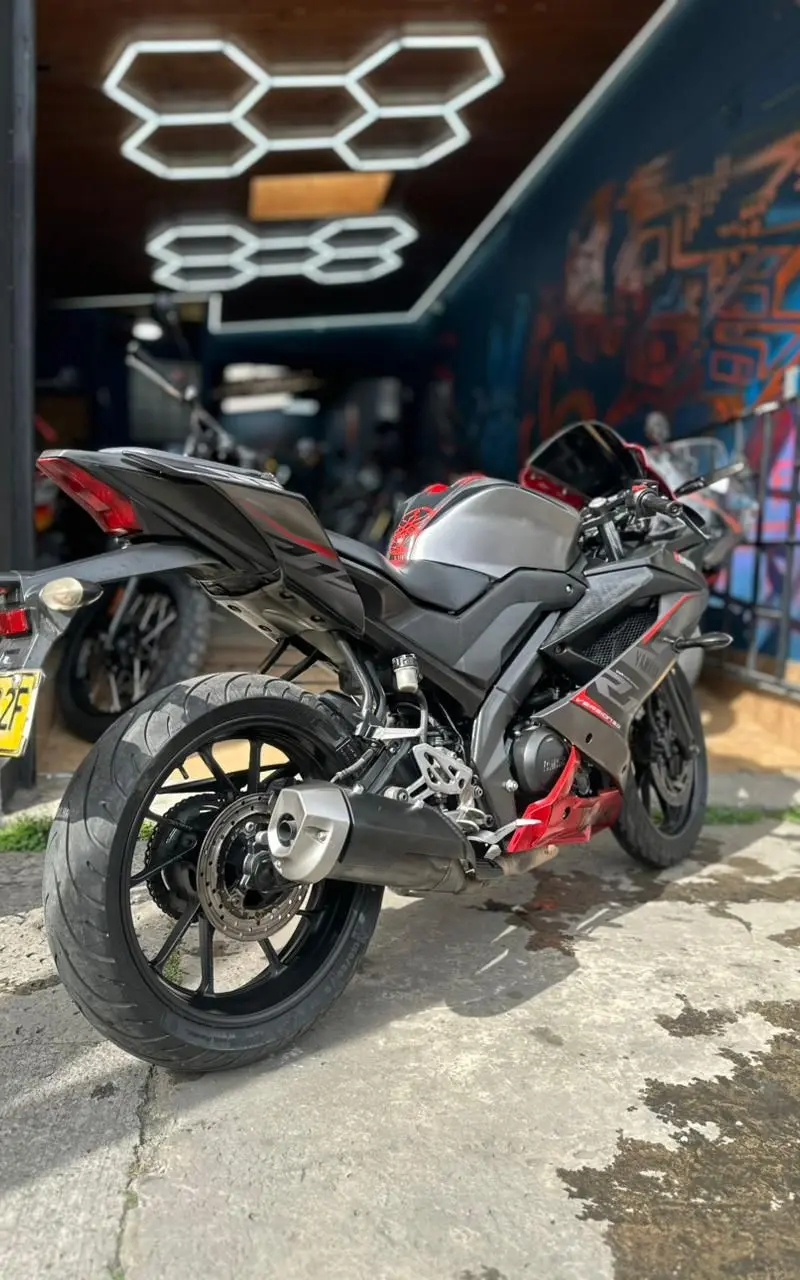 2020 Yamaha R15 V3 Usada |  Bogotá — imagen 4