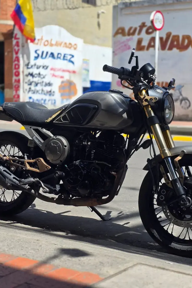 2022 Victory Bomber 250 Usada | Bogotá — imagen 3