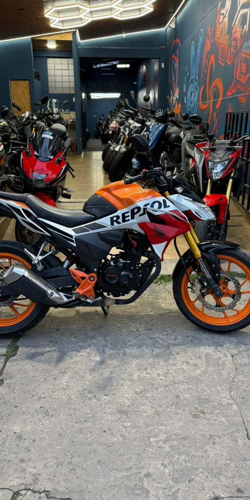 Honda CB 190R 2024
