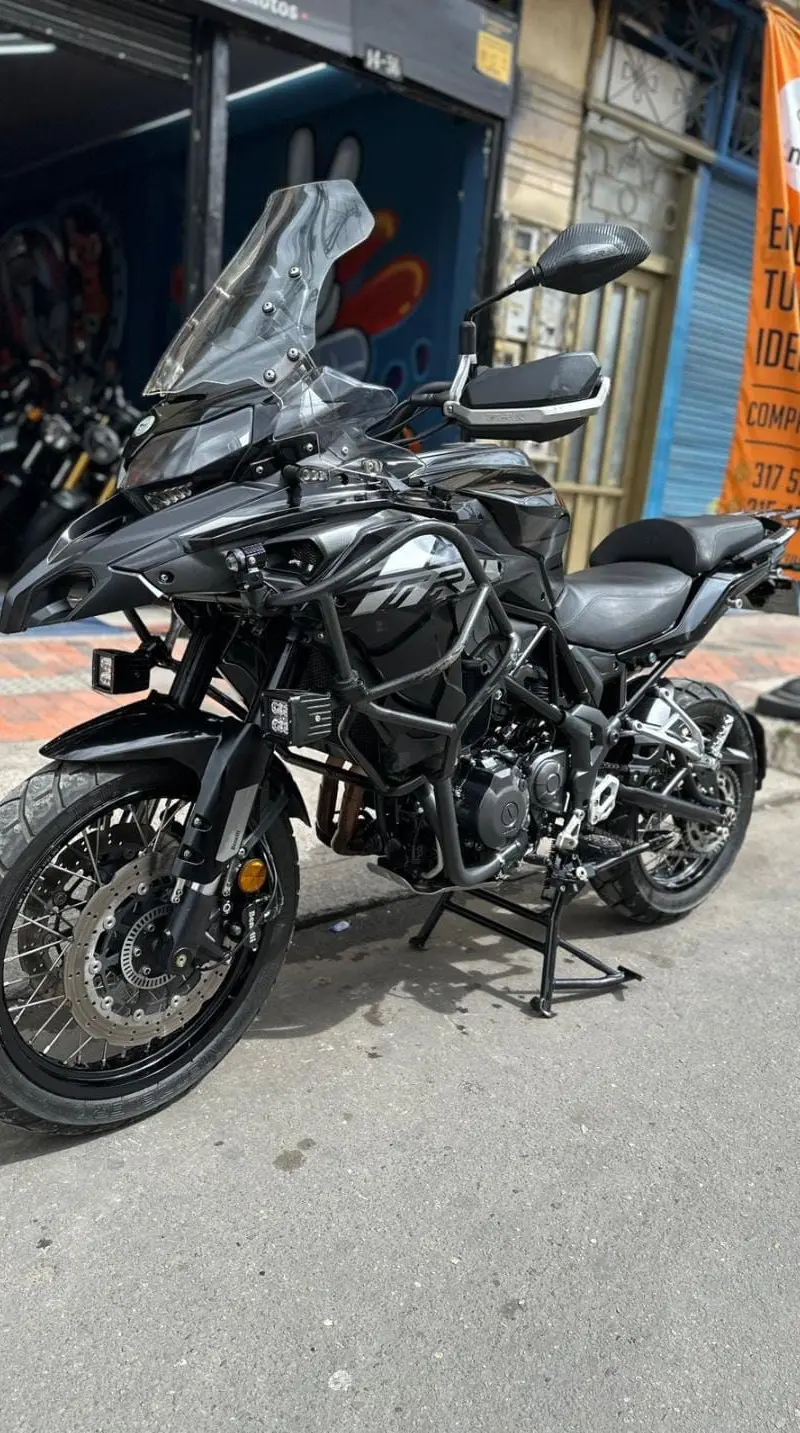 2024 Benelli TRK502X Usada | Chia — imagen 1