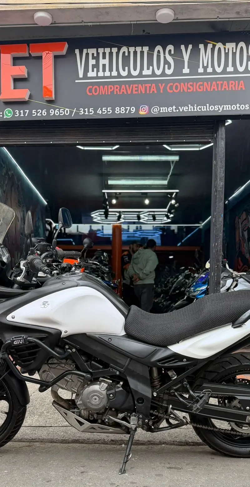 Suzuki DL 650 A 2016