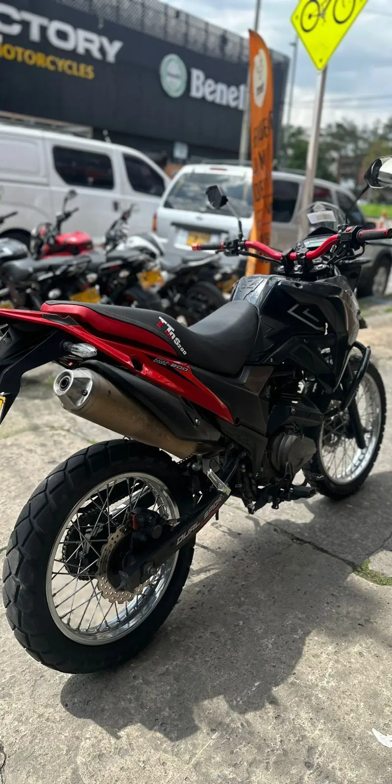2023 AKT AK 200DS EIII Usada | Bogotá — imagen 2