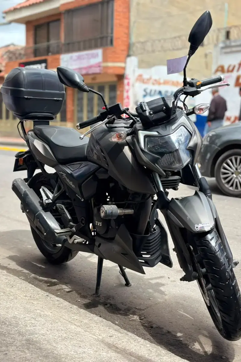 2024 TVS APACHE RTR 160 4V Usada | Chia — imagen 2