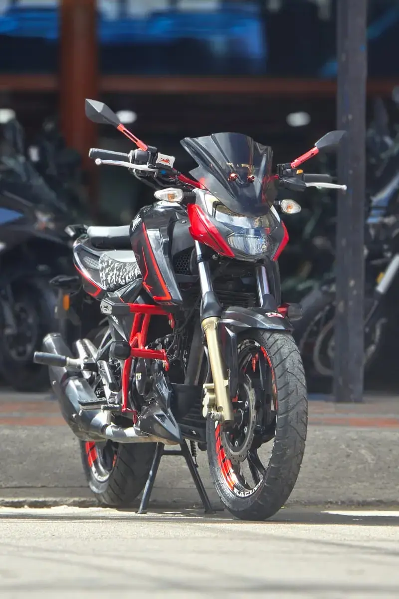 2022 TVS Apache 200 Usada |  Bogotá — imagen 2