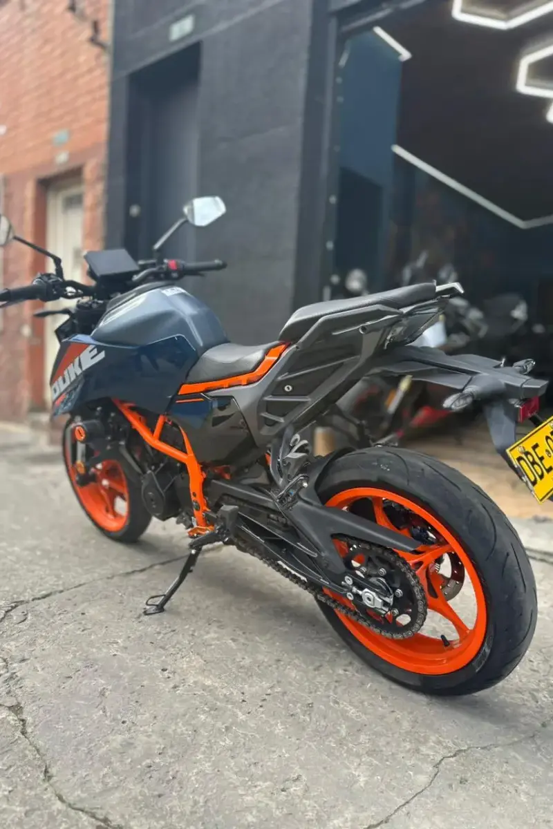 KTM Duke 390 2024