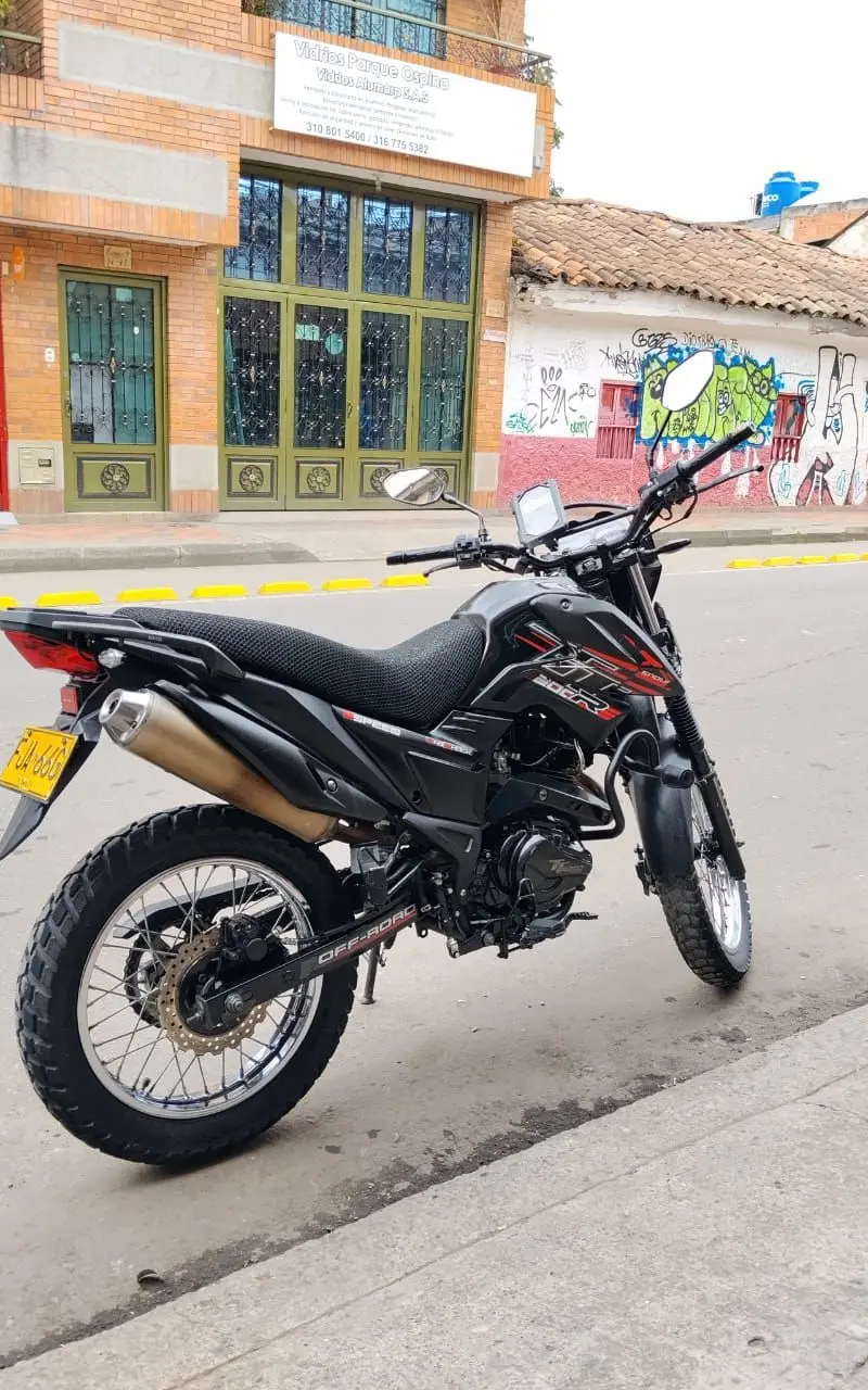 AKT AK 200 TTR  2023