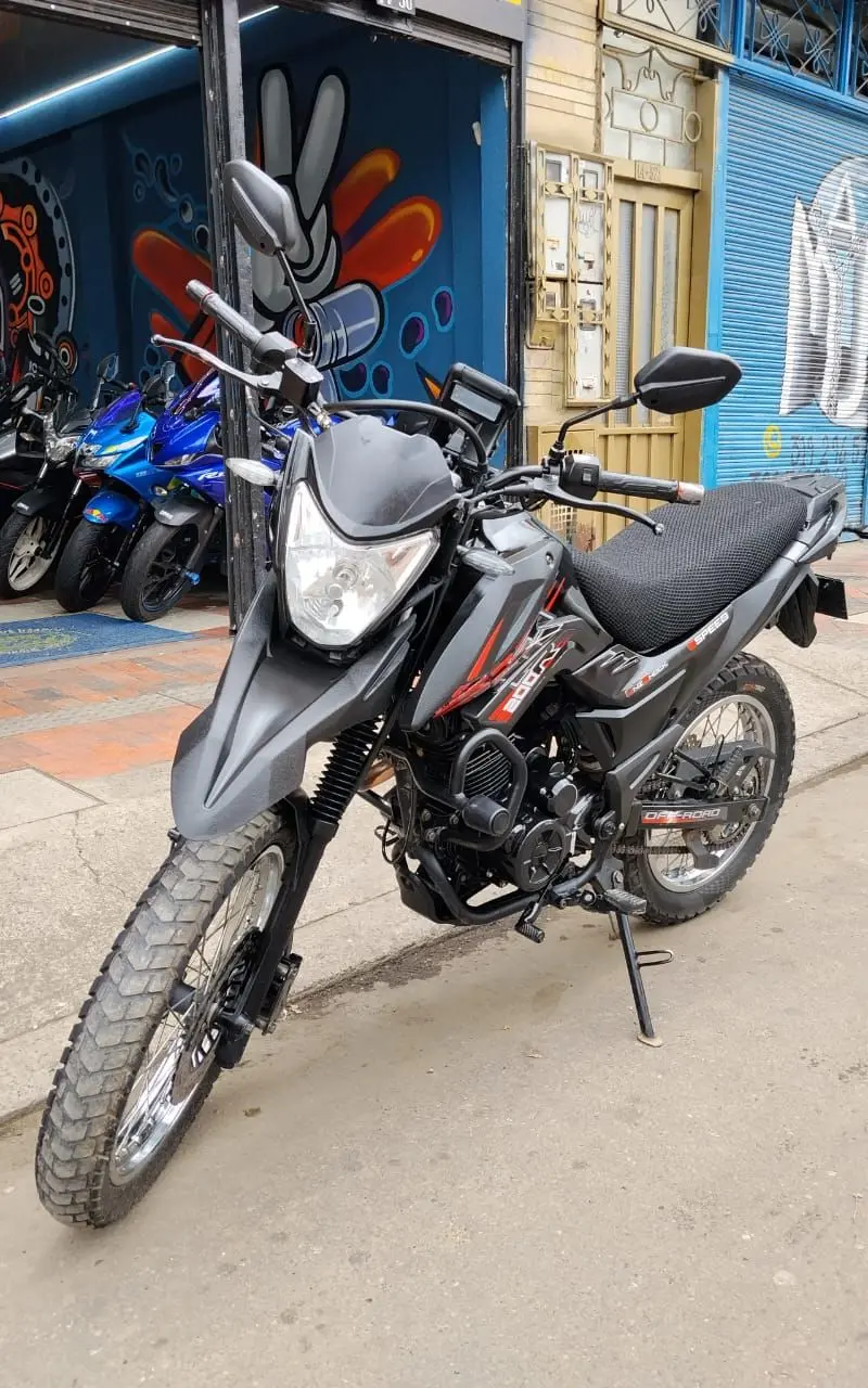 AKT AK 200 TTR  2023