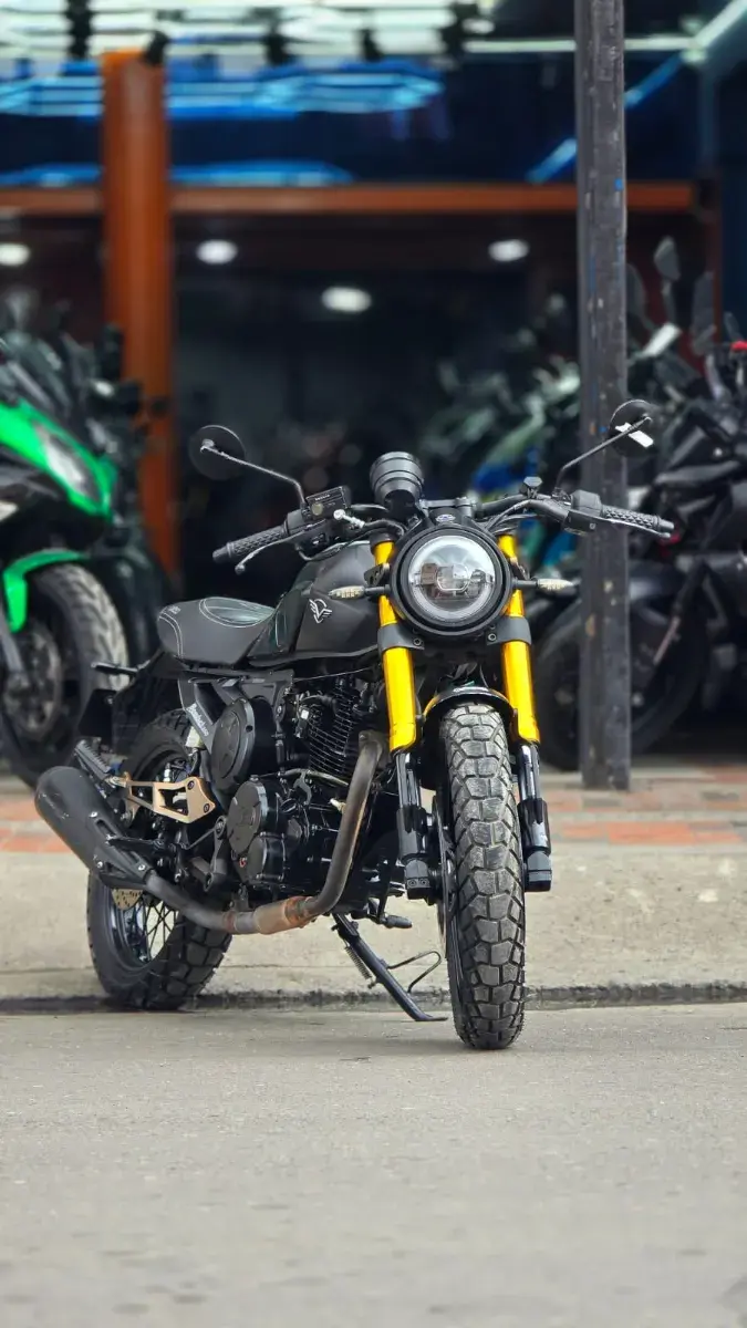 2023 Victory Bomber 250 Usada | Chia — imagen 3