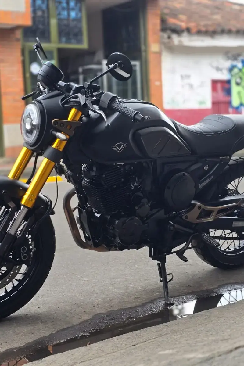 2023 Victory Bomber 250 Usada | Chia — imagen 1