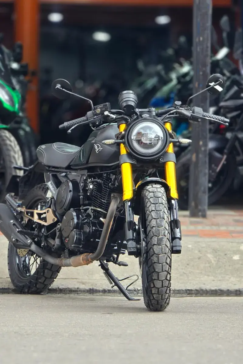2023 Victory Bomber 250 Usada | Chia — imagen 2