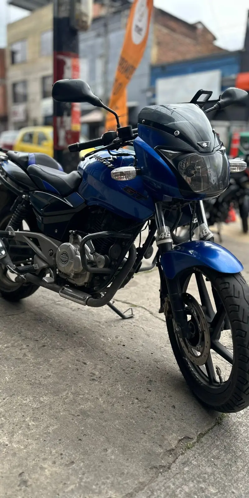 2028 BAJAJ Pulsar Usada | Bogotá — imagen 2