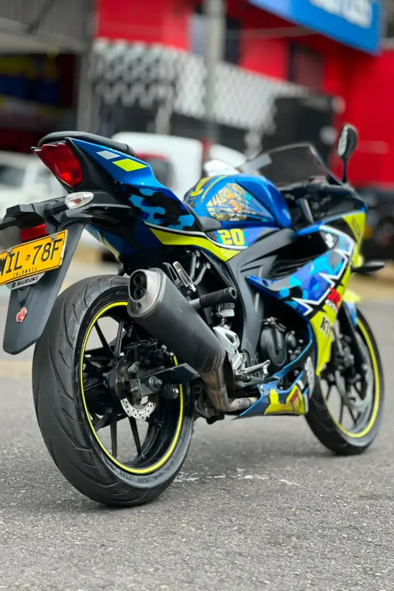 2022 Suzuki Gsx -r 150 Usada | Bogotá — imagen 4