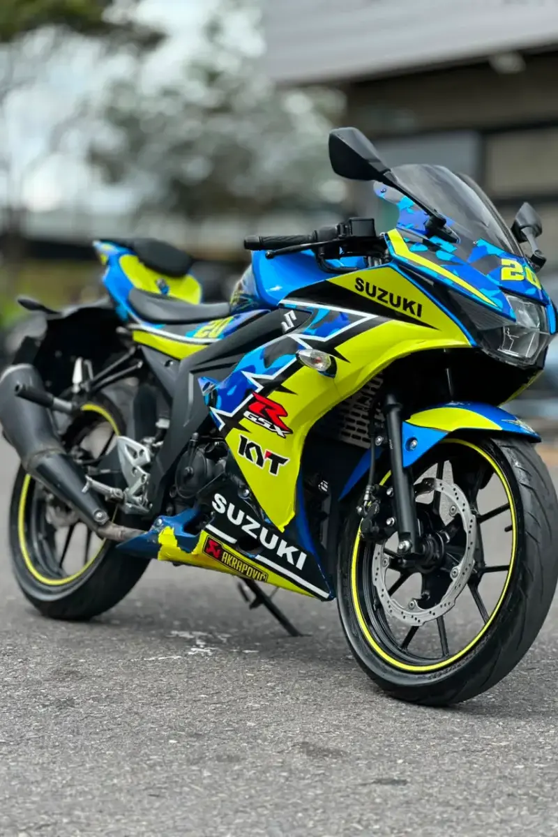 2022 Suzuki Gsx -r 150 Usada | Bogotá — imagen 2